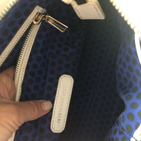 Rebecca Minkoff Beautiful white leather handbag ! - Picture 2 of 9
